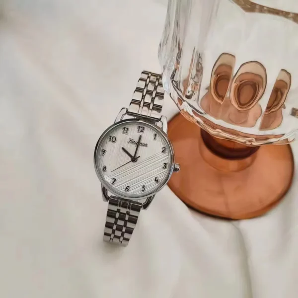 Luxury, Elegant, Waterproof Stainless Steel Quartz Women's Watch, High-quality Women's Watch - Image 3